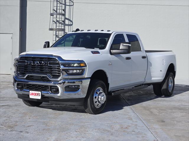 2026 RAM Ram 3500 RAM 3500 TRADESMAN CREW CAB 4X4 8 BOX
