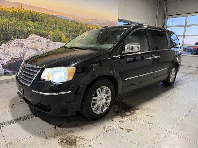 2009 Chrysler Town and Country Limited 2009 Chrysler Town and Country Limited