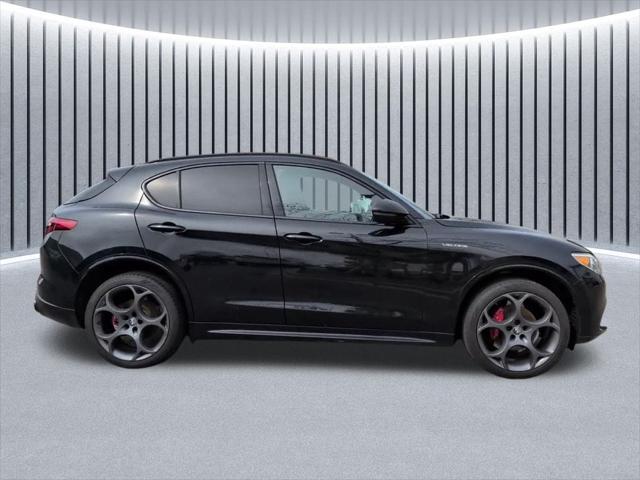 2023 Alfa Romeo Stelvio Veloce AWD
