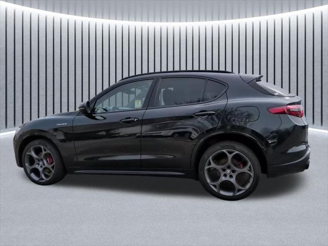 2023 Alfa Romeo Stelvio Veloce AWD