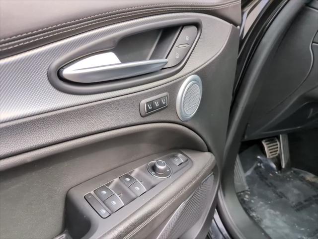 2023 Alfa Romeo Stelvio Veloce AWD