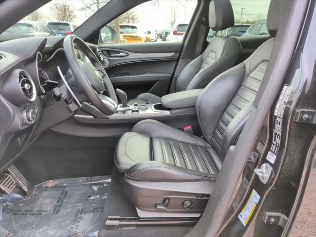 2023 Alfa Romeo Stelvio Veloce AWD