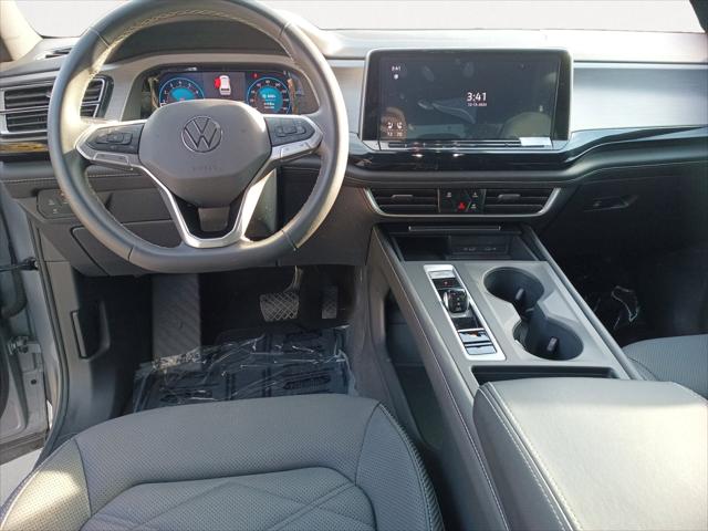 2024 Volkswagen Atlas Cross Sport 2.0T SE