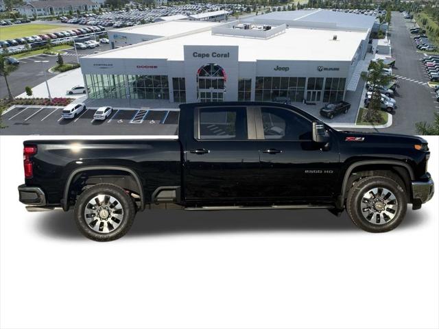 2025 Chevrolet Silverado 2500HD 4WD Crew Cab Standard Bed LT