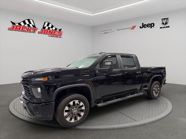 2024 Chevrolet Silverado 2500HD 4WD Crew Cab Standard Bed Custom