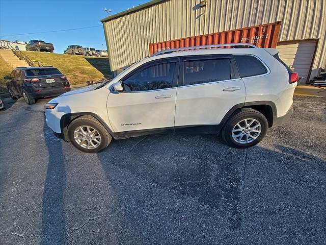 2016 Jeep Cherokee Latitude 2016 Jeep Cherokee Latitude