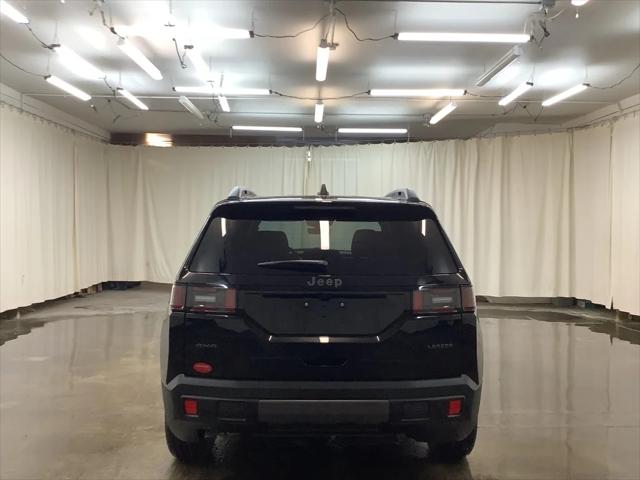 2026 Jeep Cherokee Laredo 4x4