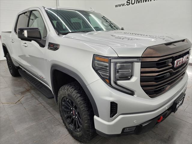 2022 GMC Sierra 1500 4WD Crew Cab Short Box AT4X