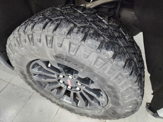 2022 GMC Sierra 1500 4WD Crew Cab Short Box AT4X