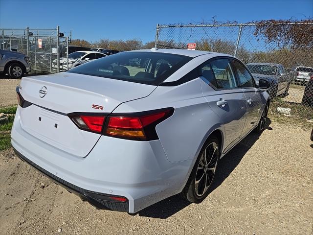 2024 Nissan Altima SR FWD