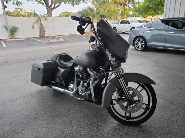 2017 Harley-Davidson Street Glide Special 