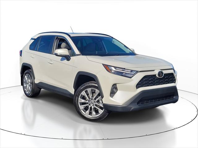 2022 Toyota RAV4 XLE Premium 2022 Toyota RAV4 XLE Premium