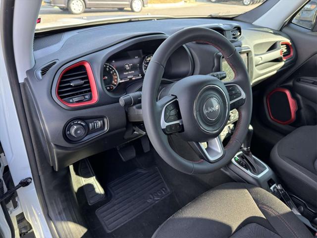 2023 Jeep Renegade Trailhawk 4x4