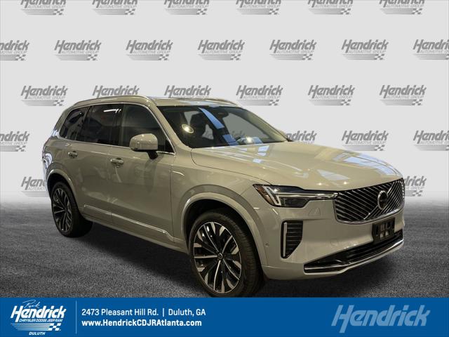 2025 Volvo XC90 B6 Plus 7-Seater