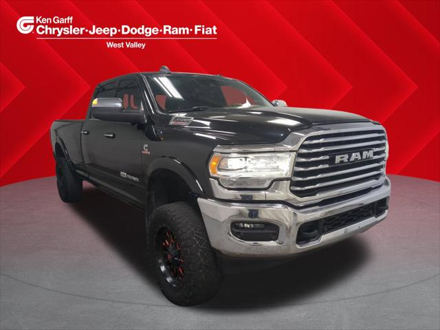 2019 RAM 3500 Longhorn Crew Cab 4x4 8 Box