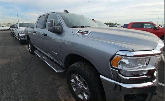 2024 RAM 2500 Big Horn Crew Cab 4x4 64 Box
