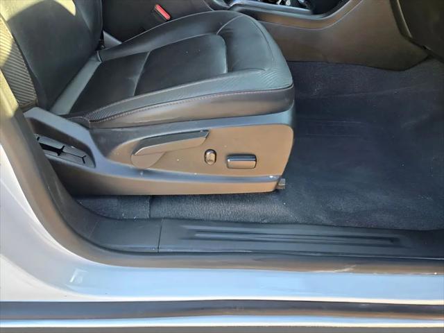 2022 GMC Canyon 4WD Crew Cab Short Box AT4 - Leather