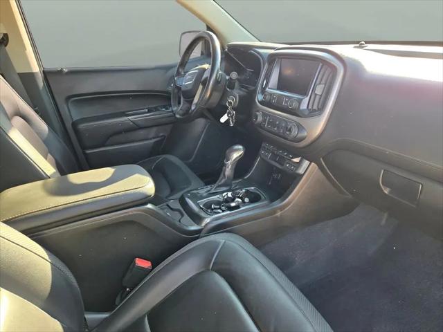 2022 GMC Canyon 4WD Crew Cab Short Box AT4 - Leather