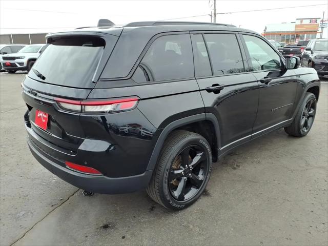 2023 Jeep Grand Cherokee Altitude 4x4