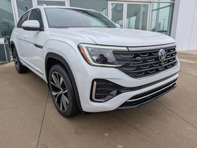 2026 Volkswagen Atlas Cross Sport SEL Premium R-Line