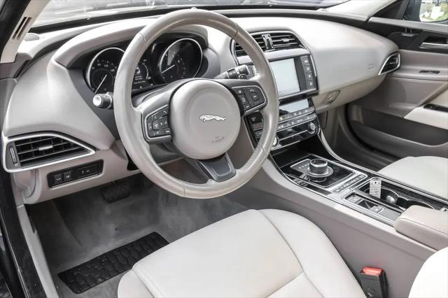 2018 Jaguar XE 25t Premium