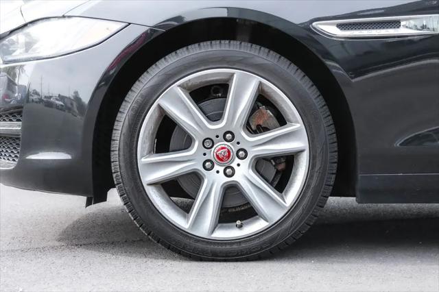 2018 Jaguar XE 25t Premium