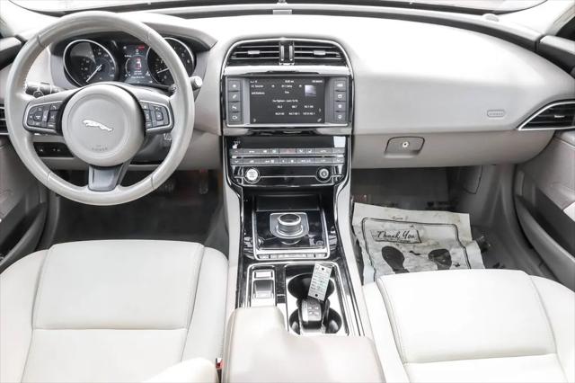 2018 Jaguar XE 25t Premium