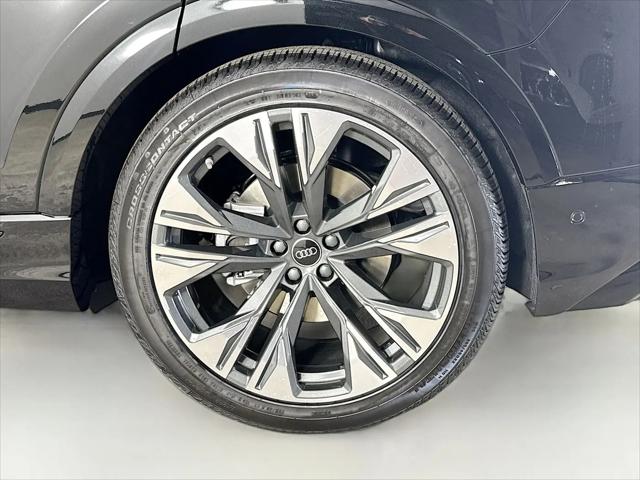 2026 Audi Q8 Premium Plus 55 TFSI quattro Tiptronic