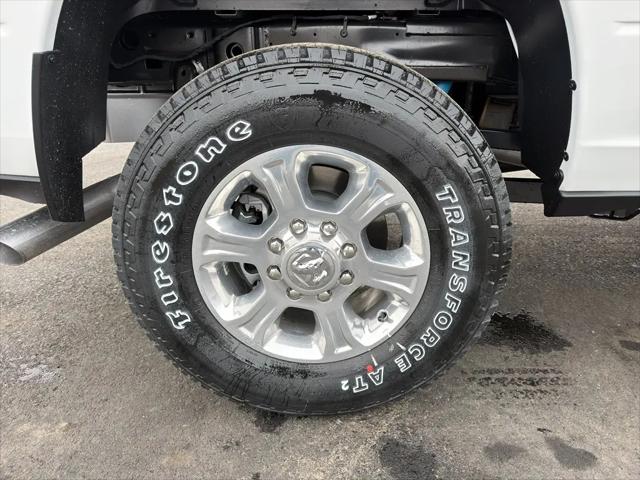 2026 Ram 2500 Big Horn Crew Cab 4x4 8' Box