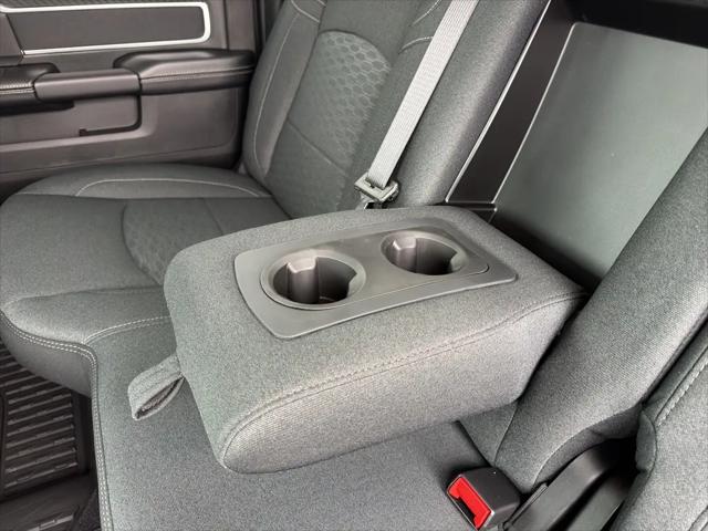 2026 Ram 2500 Big Horn Crew Cab 4x4 8' Box