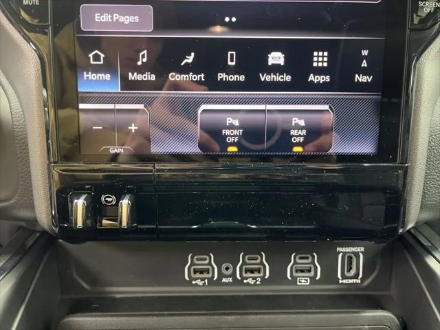 2026 Ram 1500 Laramie Crew Cab 4x4 5'7" Box