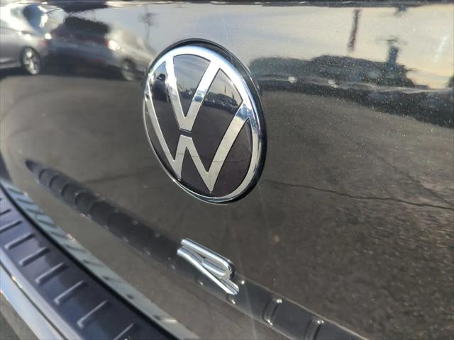 2026 Volkswagen Golf R Base