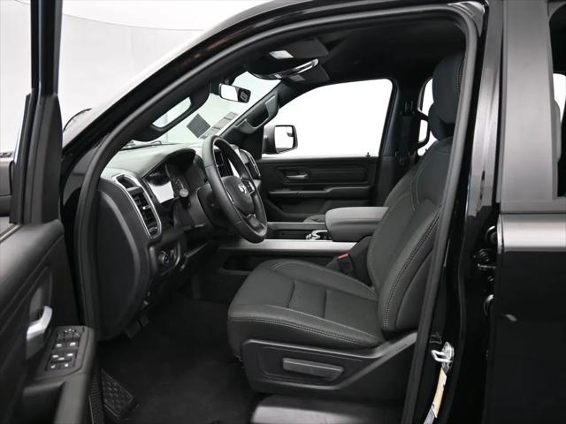 2026 Ram 1500 Express Crew Cab 4x4 5'7" Box