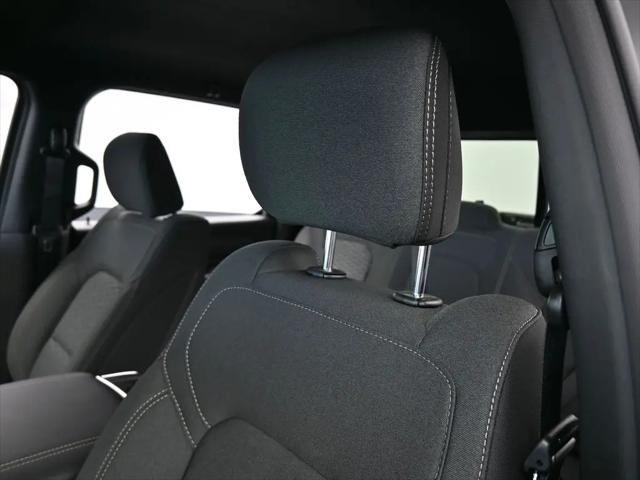 2026 Ram 1500 Express Crew Cab 4x4 5'7" Box
