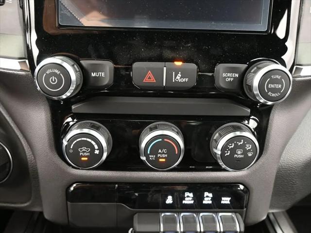 2026 Ram 1500 Express Crew Cab 4x4 5'7" Box
