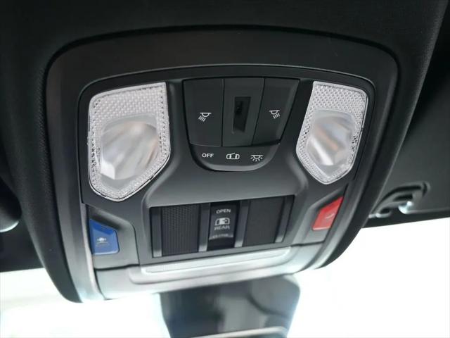2026 Ram 1500 Express Crew Cab 4x4 5'7" Box