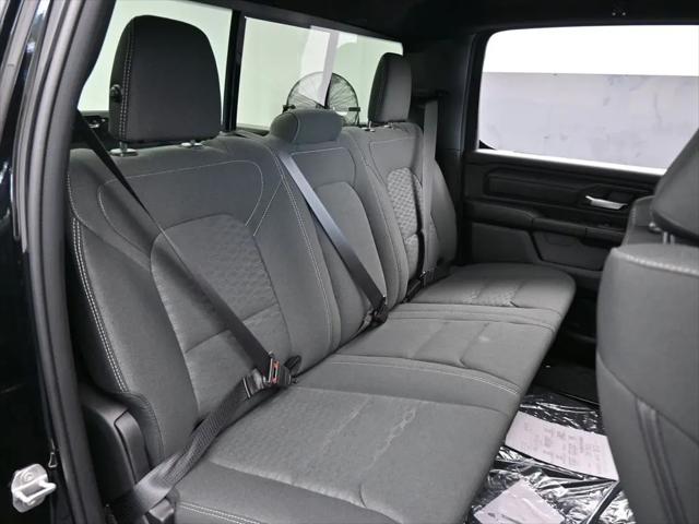 2026 Ram 1500 Express Crew Cab 4x4 5'7" Box