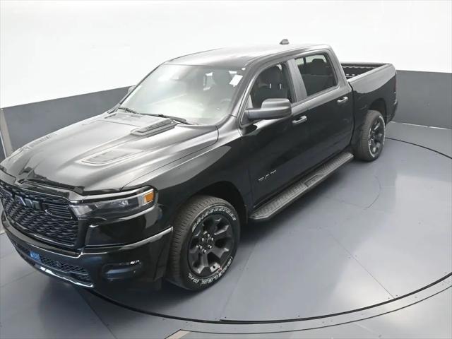 2026 Ram 1500 Express Crew Cab 4x4 5'7" Box