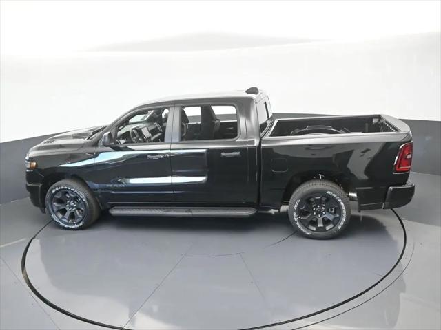 2026 Ram 1500 Express Crew Cab 4x4 5'7" Box