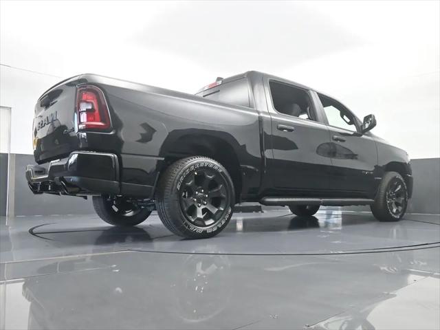 2026 Ram 1500 Express Crew Cab 4x4 5'7" Box
