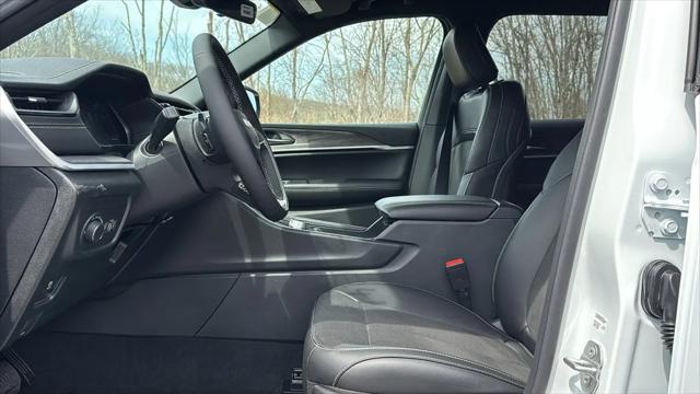 2026 Jeep Grand Cherokee L Altitude 4x4