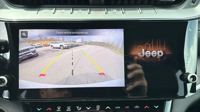 2026 Jeep Grand Cherokee L Altitude 4x4