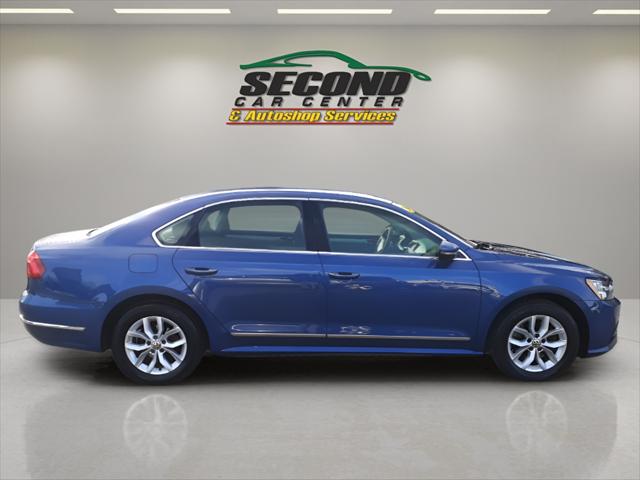 2016 Volkswagen Passat 1.8T S