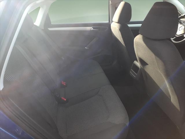 2016 Volkswagen Passat 1.8T S