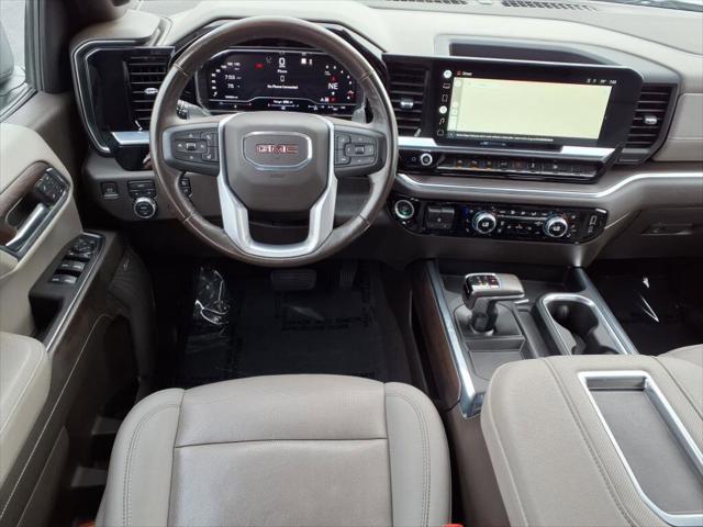 2022 GMC Sierra 1500 4WD Crew Cab Short Box SLT