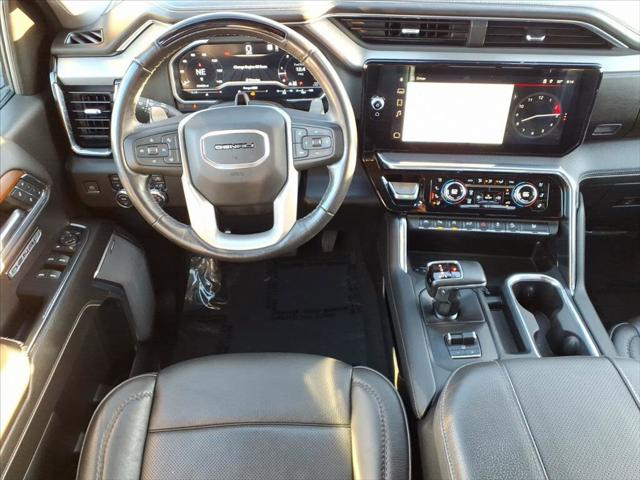 2023 GMC Sierra 1500 4WD Crew Cab Short Box Denali