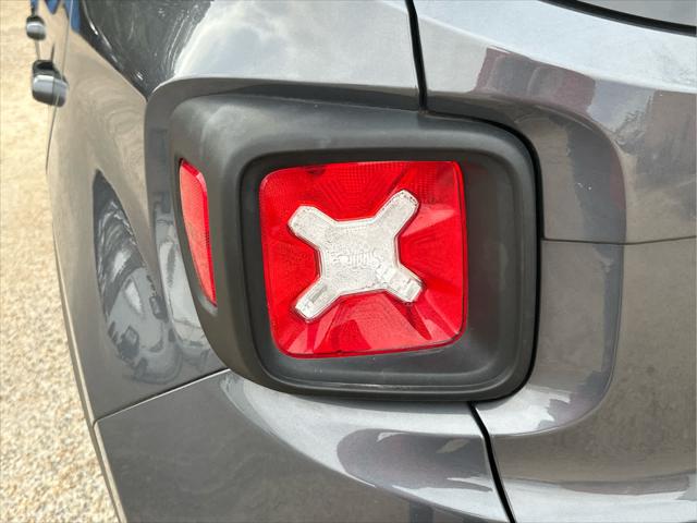 2022 Jeep Renegade Latitude 4x4
