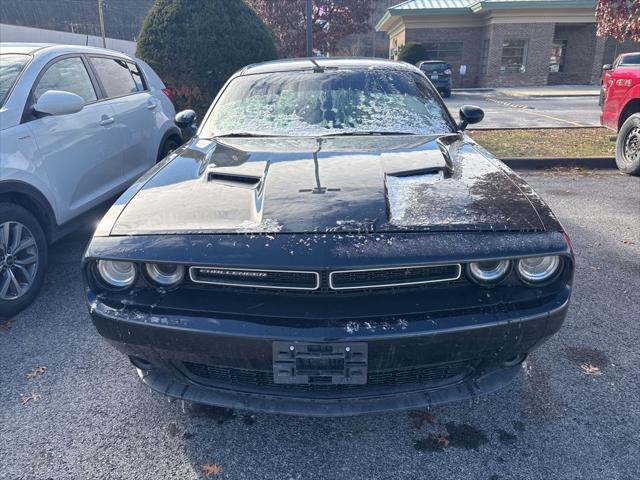 2015 Dodge Challenger SXT 2015 Dodge Challenger SXT