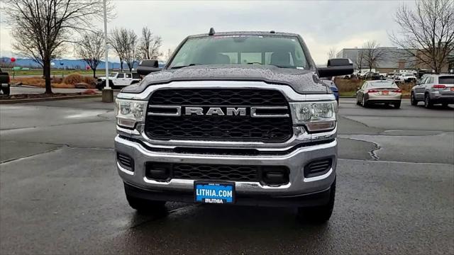2020 RAM 3500 Tradesman Crew Cab 4x4 64 Box