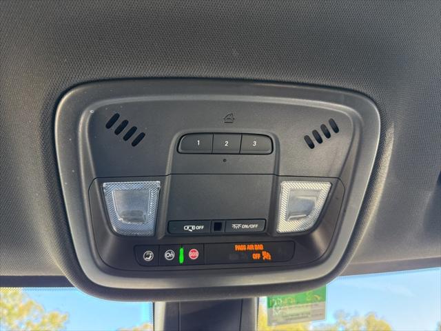 2022 Chevrolet Traverse AWD RS